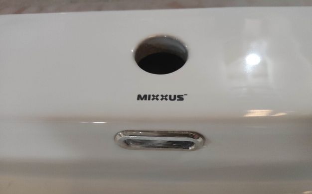 Раковина підвісна Mixxus Premium QUADRO-0206 600х360х130mm з отвором під змішувач та переливом (MP6509)